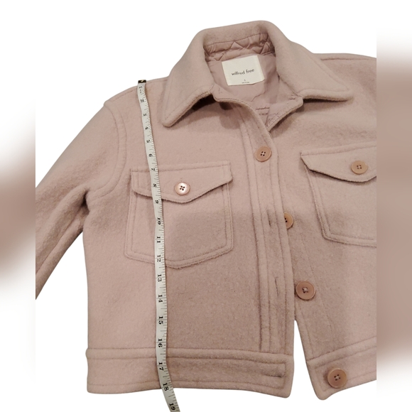 Wilfred Aritzia, Crop Shirt Jacket, 100% Merino Wool, Size S. Baby Pink. - Picture 10 of 15